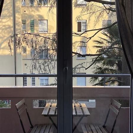 Stilish Apartment Few Steps From The Underground Mailand Exterior foto