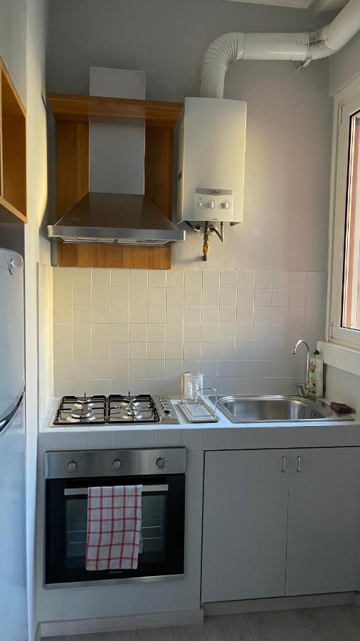 Stilish Apartment Few Steps From The Underground Mailand Exterior foto